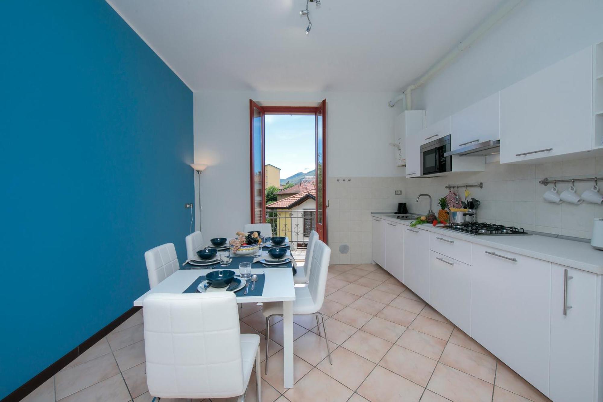 Residenza Oleandro Lake View Luino Center - Happy Rentals Bagian luar foto