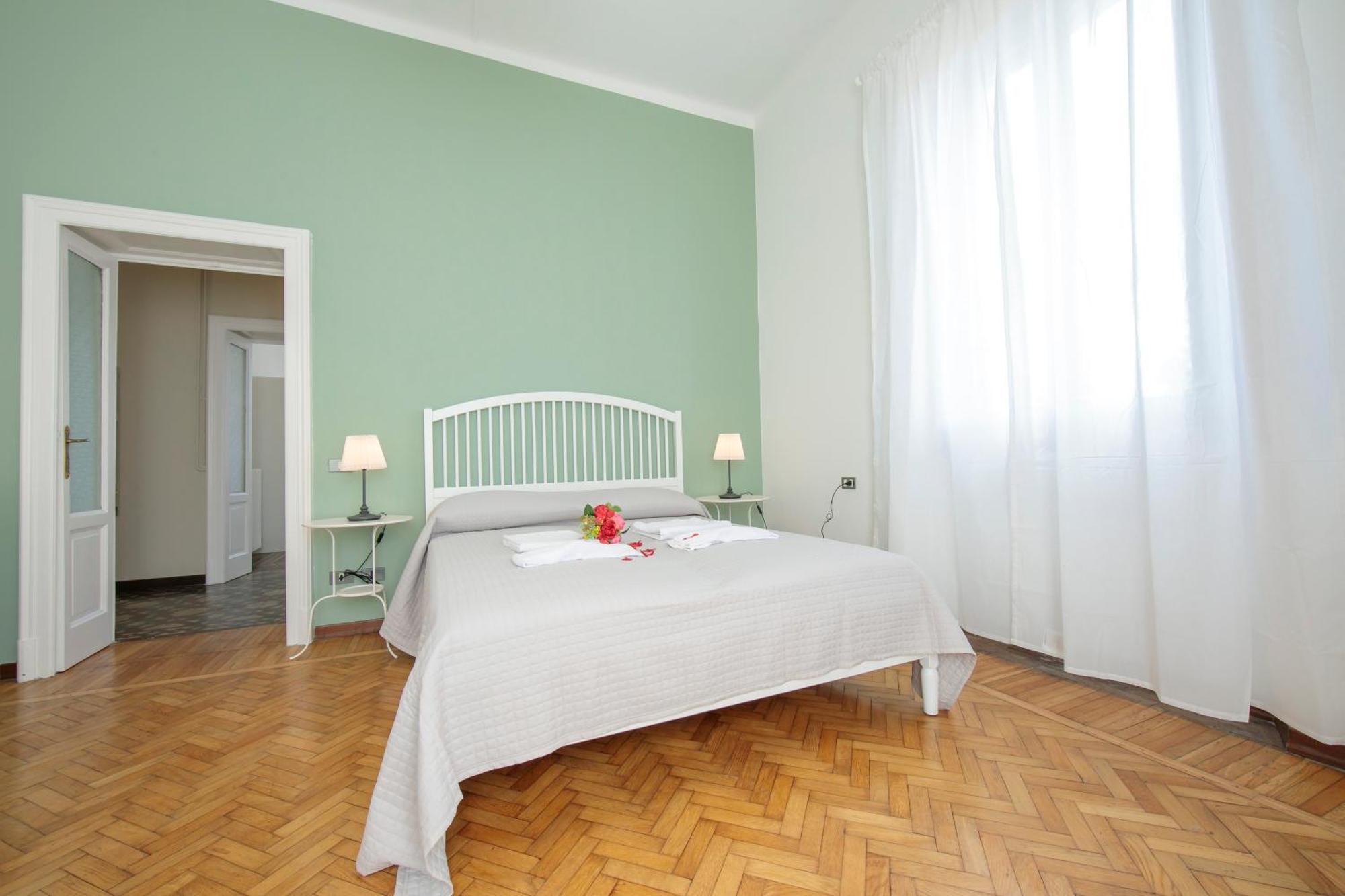 Residenza Oleandro Lake View Luino Center - Happy Rentals Bagian luar foto